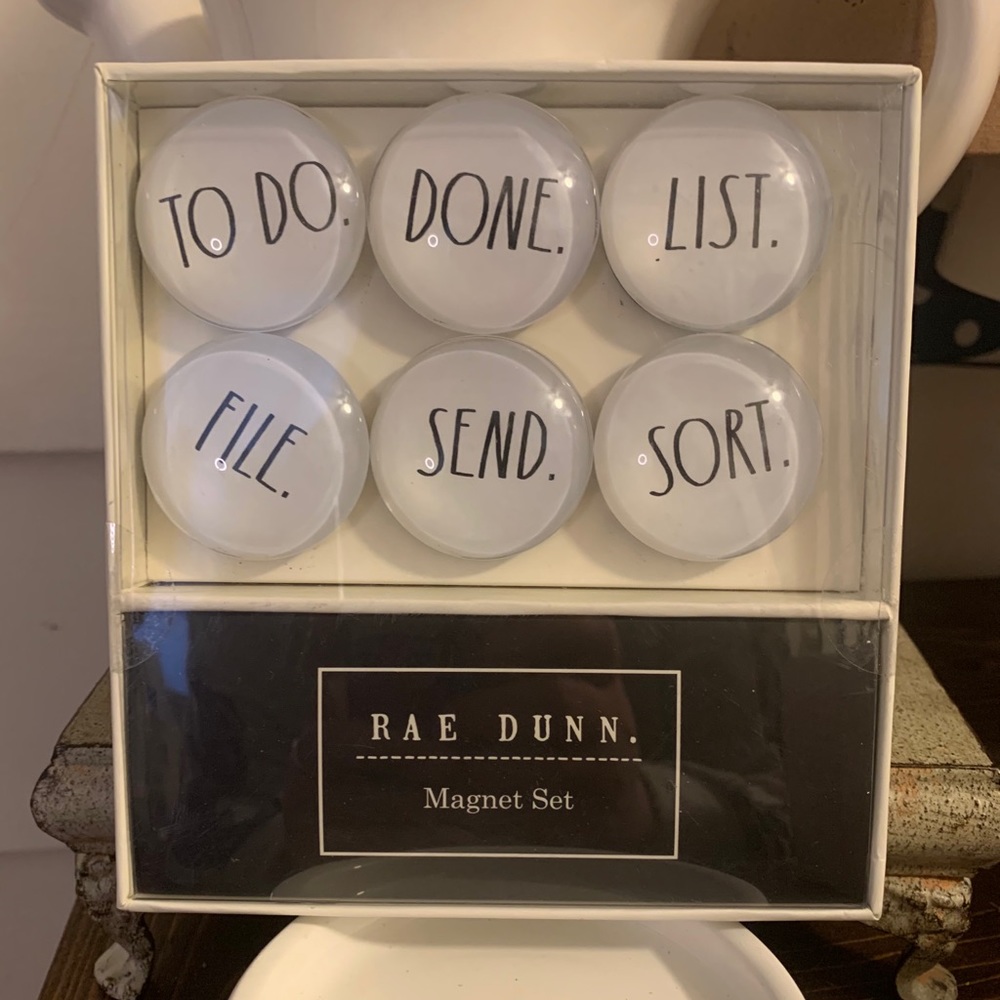 Rae Dunn magnet set